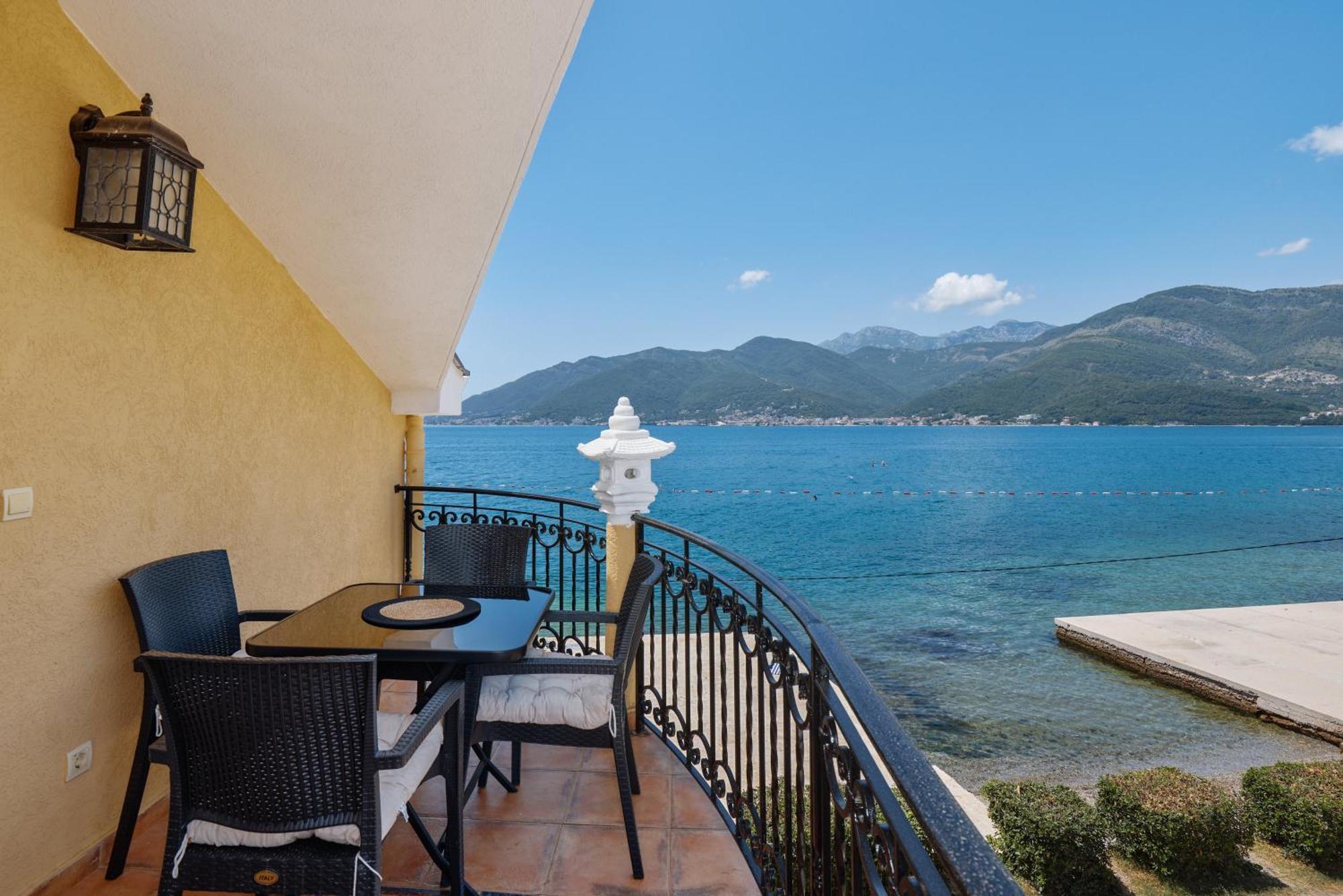 Apartment Villa Marija Tivat Exterior photo